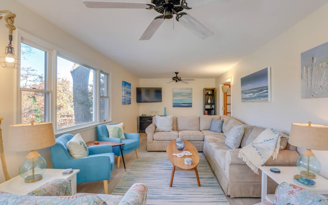 Photo of Livingroom in Chesapeake Ranch Estates-Drum Point