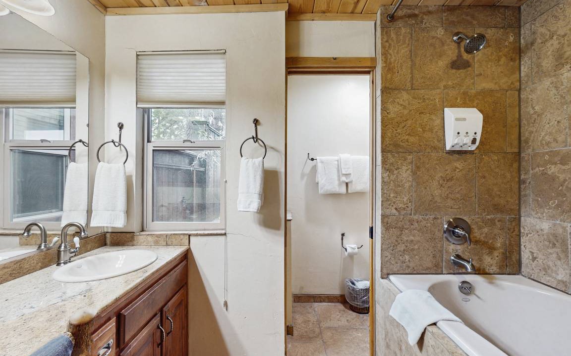 Photo of Bathroom in Lake Forest