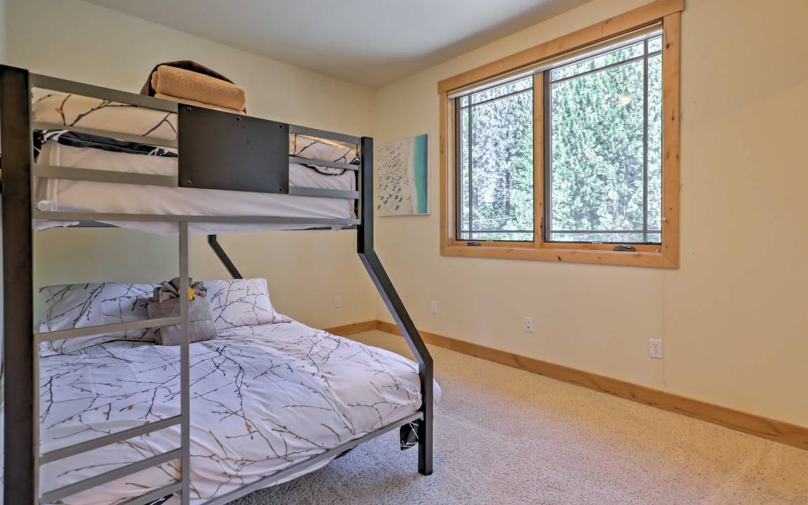 Photo of Bedroom in Pioneer Trail