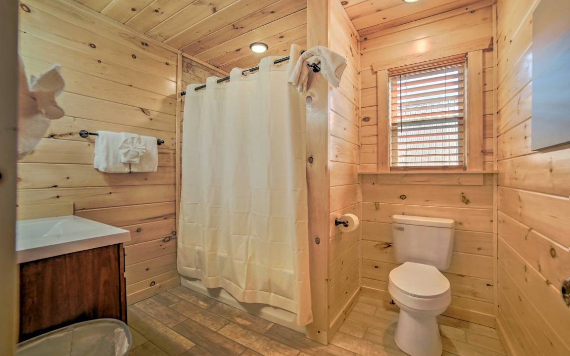 Photo of Others in White Oak Lodge