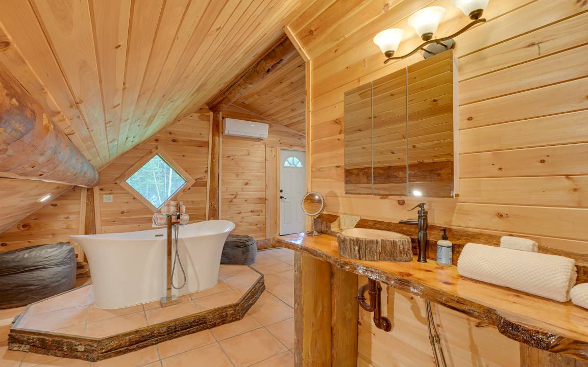 Photo of Bathroom in Greenville
