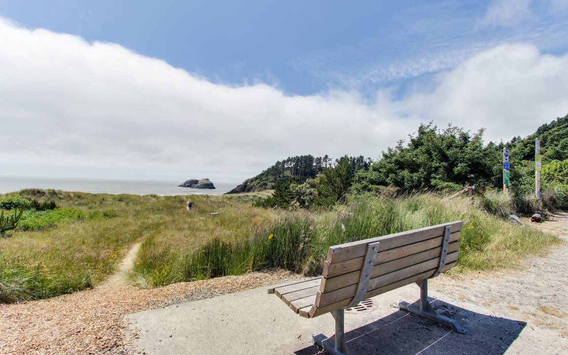 Photo of Others in Cannon Beach