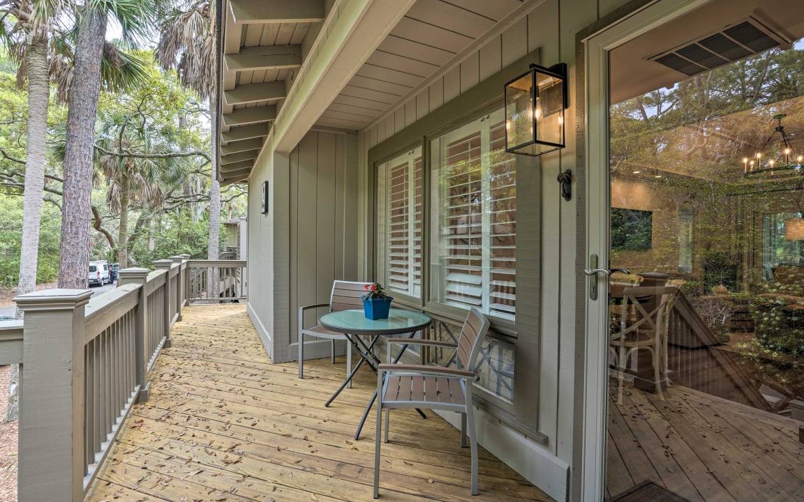Photo of Patio Balcony in West Beach