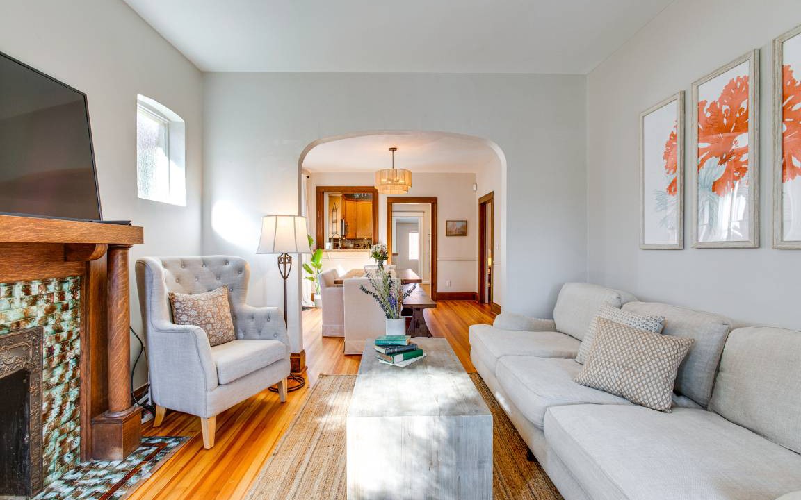Photo of Livingroom in Washington Park West
