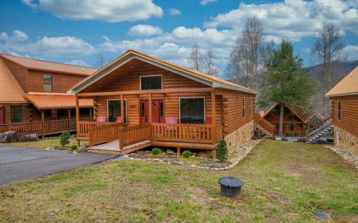 Photo of Others in White Oak Lodge