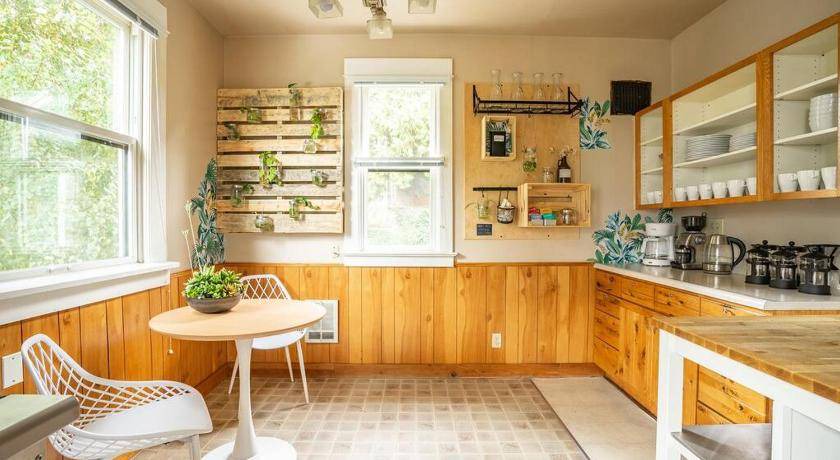 Photo of Kitchen in Broadway