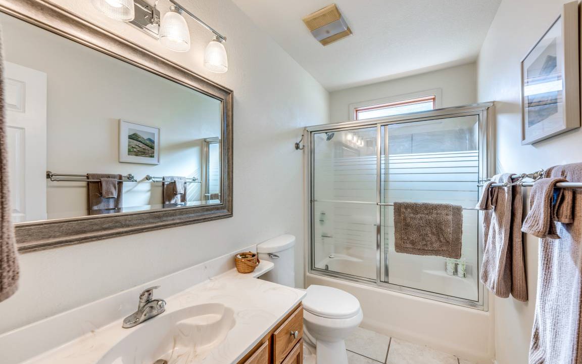 Photo of Bathroom in Cloudcroft