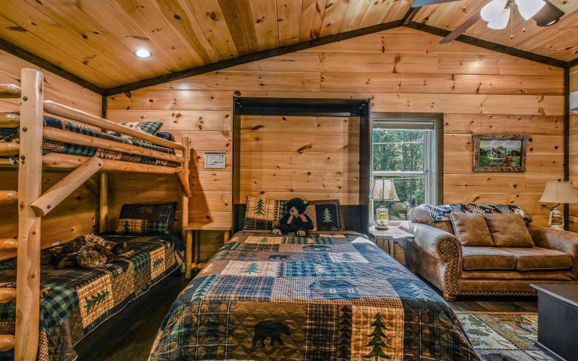 Photo of Bedroom in Sevierville