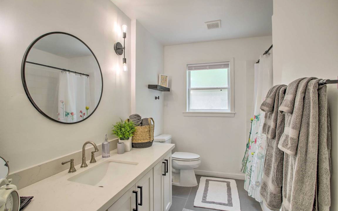 Photo of Bathroom in Brenham