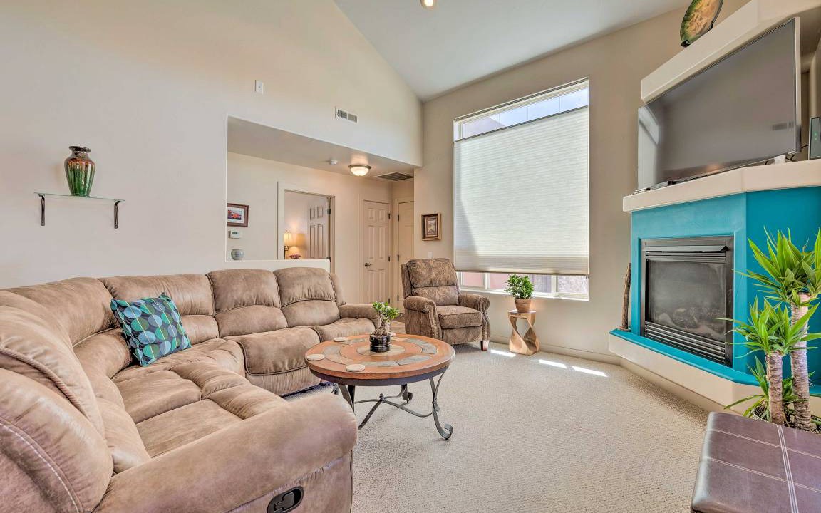 Photo of Livingroom in Moab South Valley