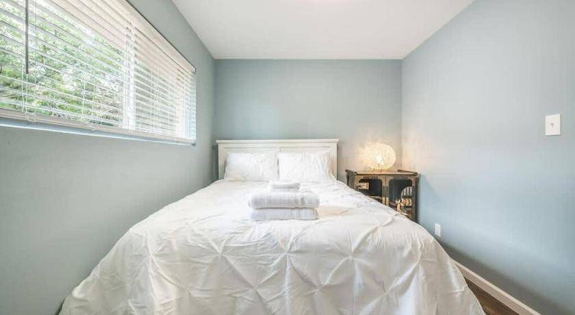 Photo of Bedroom in West Colorado Springs