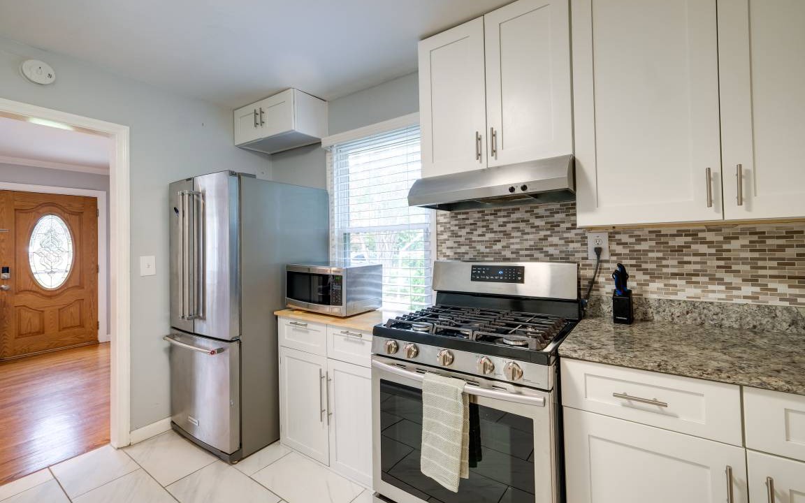 Photo of Kitchen in West Falls Church