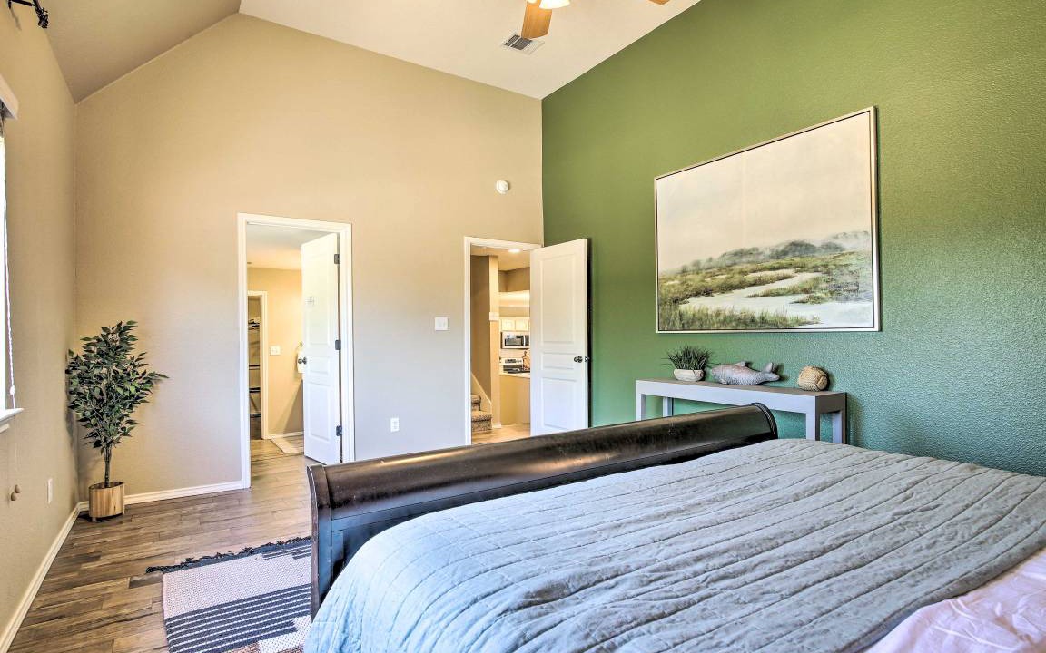 Photo of Bedroom in Highland Lake Estates