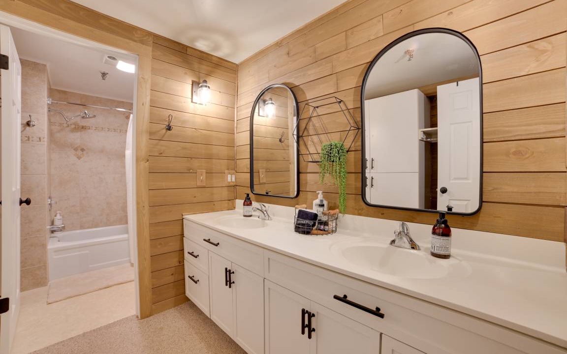 Photo of Bathroom in Boyne Falls