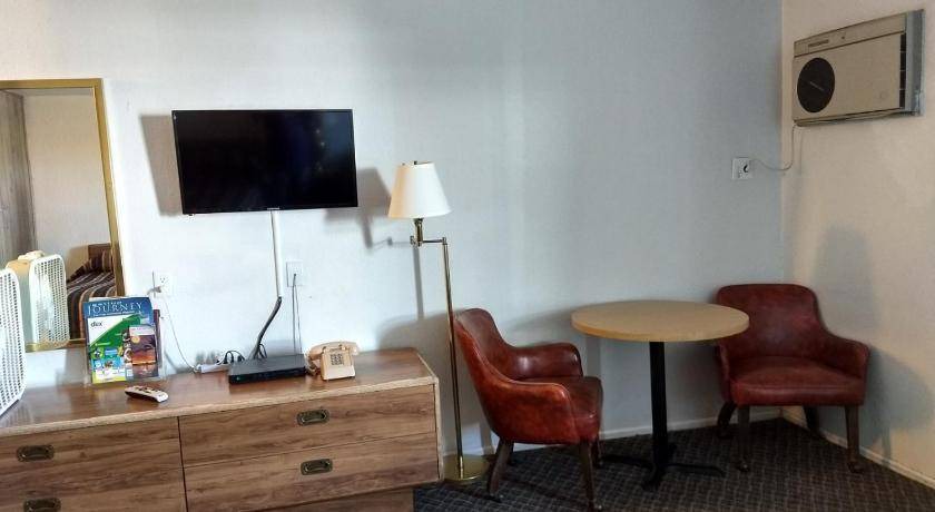 Photo of Livingroom in Allison