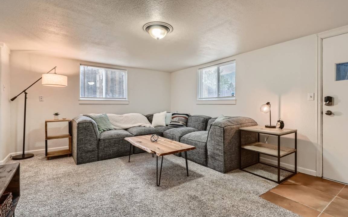 Photo of Livingroom in Lakewood