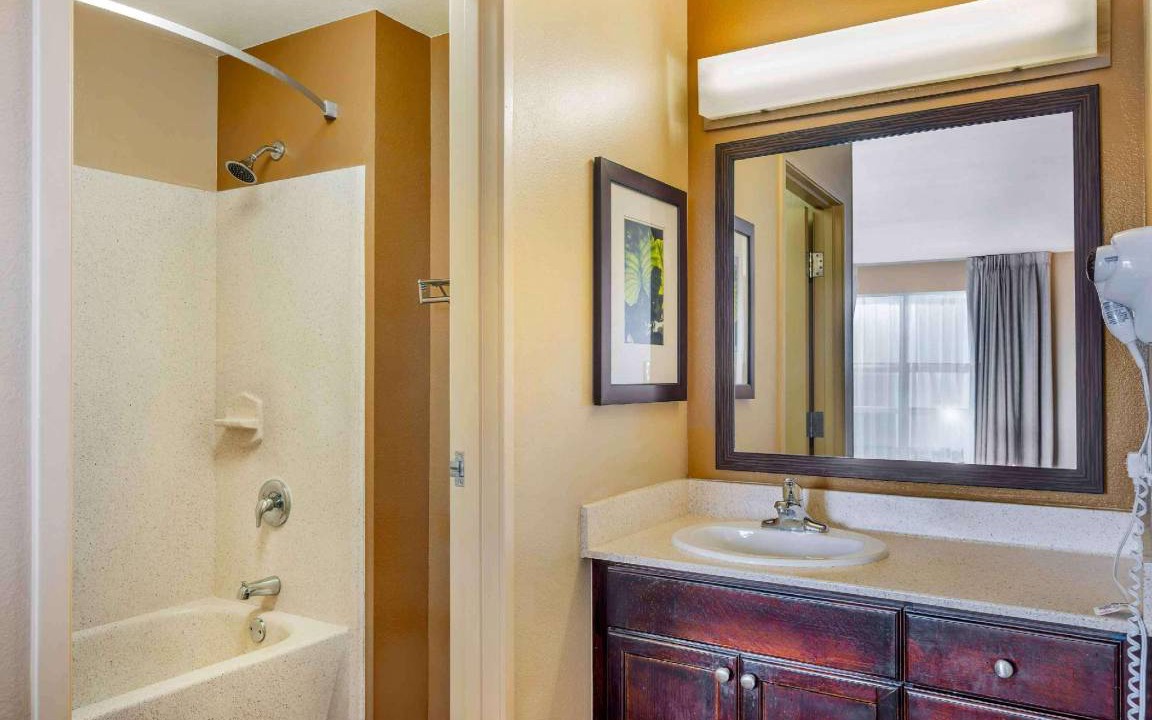 Photo of Bathroom in Polaris