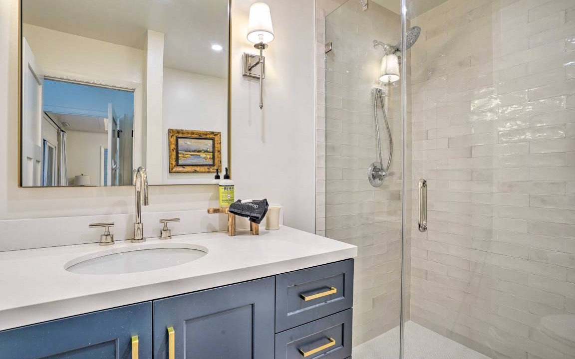Photo of Bathroom in West Beach