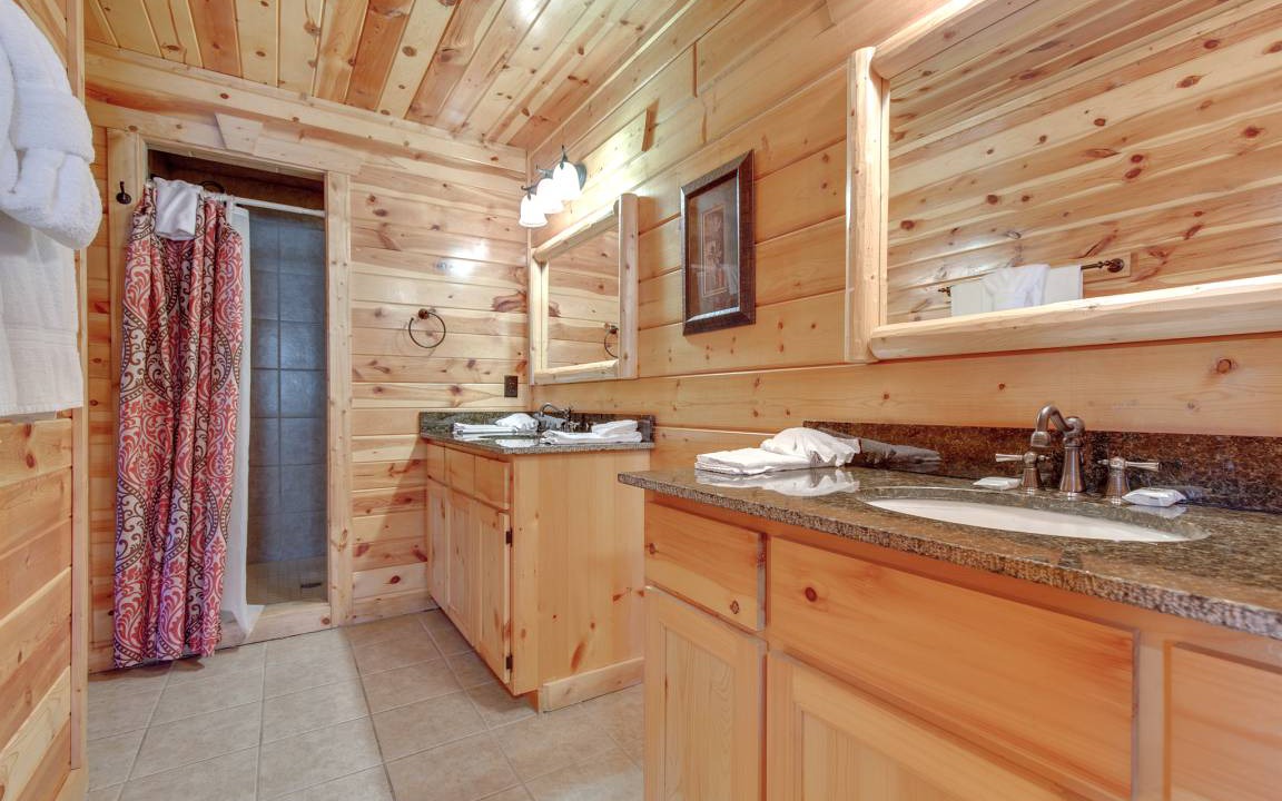 Photo of Others in White Oak Lodge