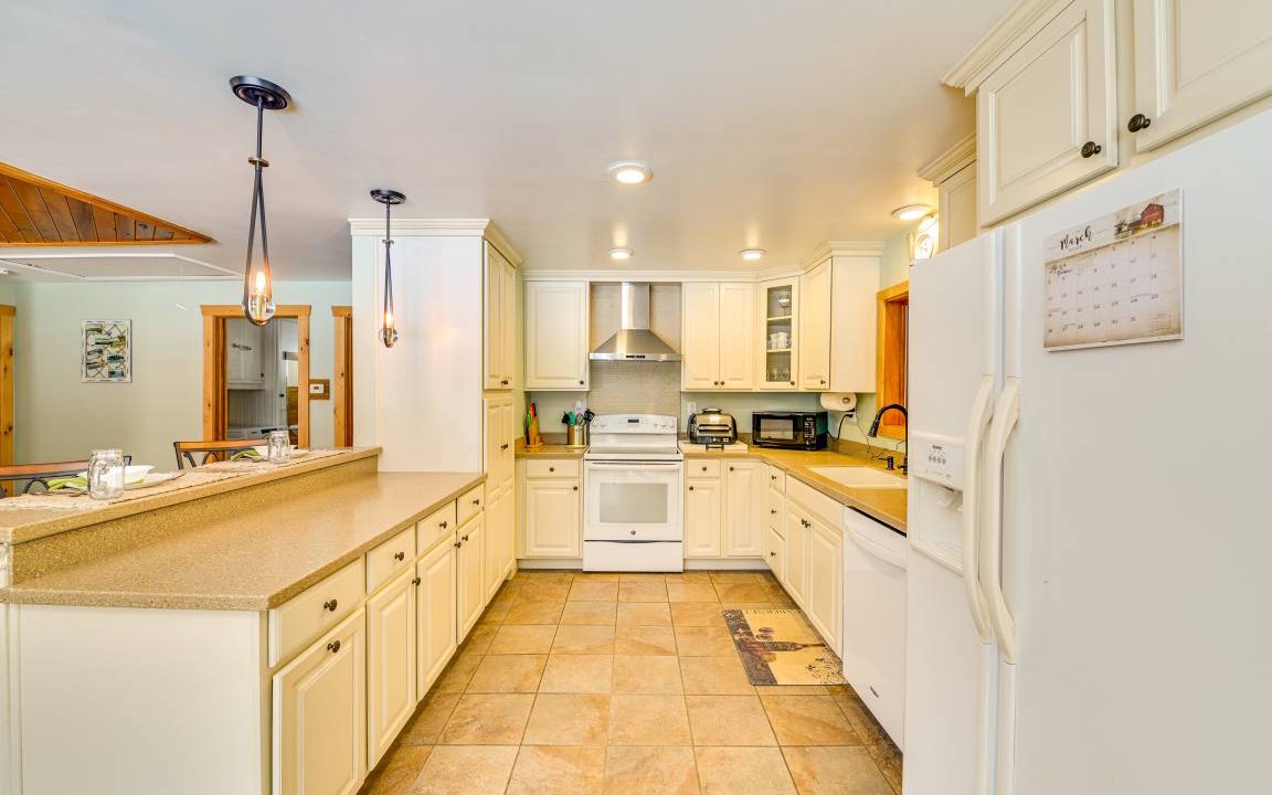 Photo of Kitchen in Athol
