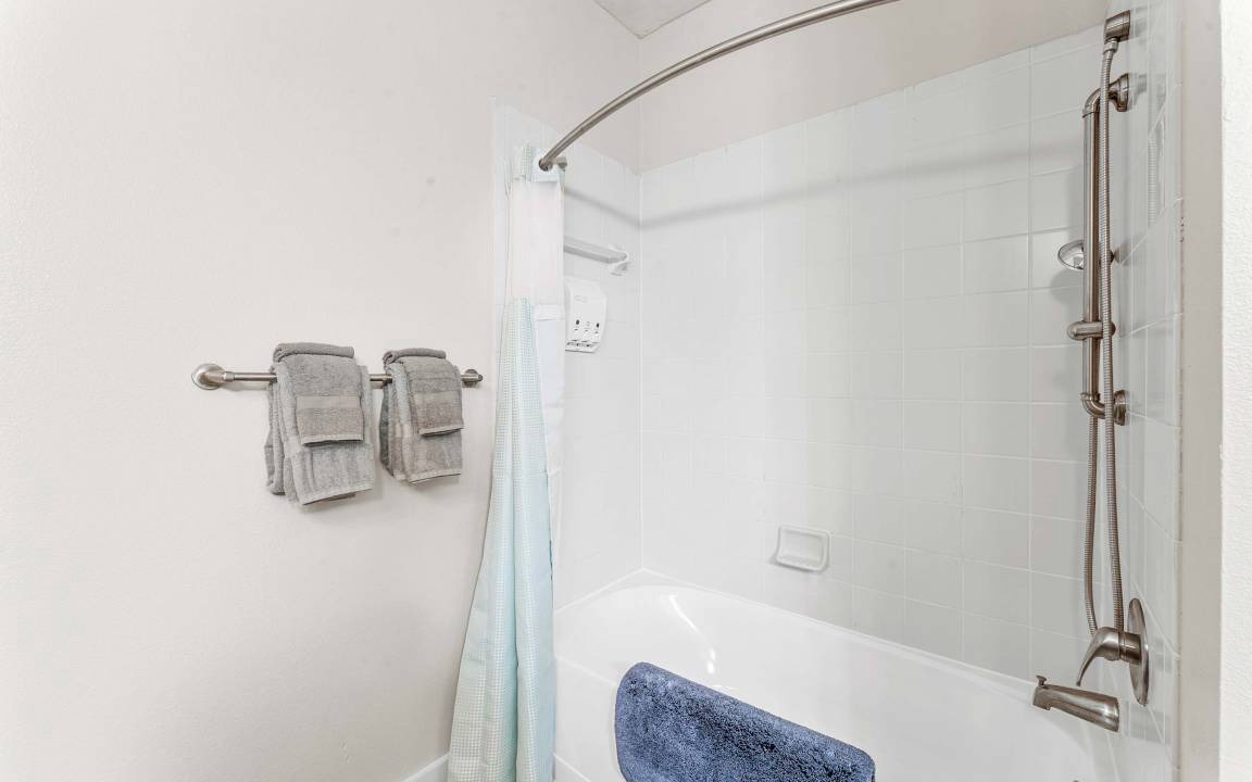 Photo of Bathroom in Pleasant Valley