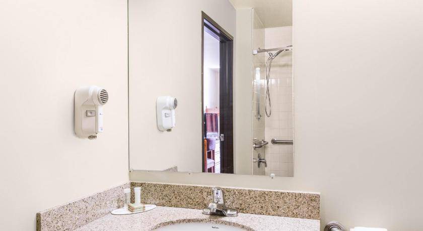 Photo of Bathroom in Wheeling