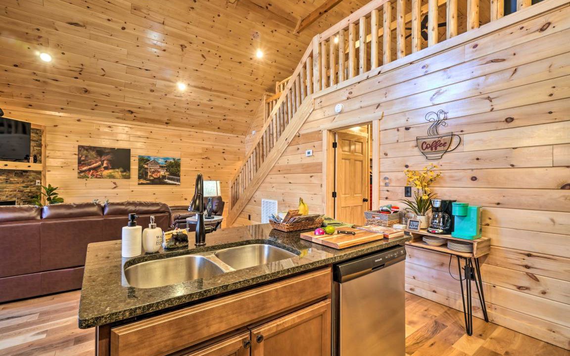 Photo of Others in White Oak Lodge