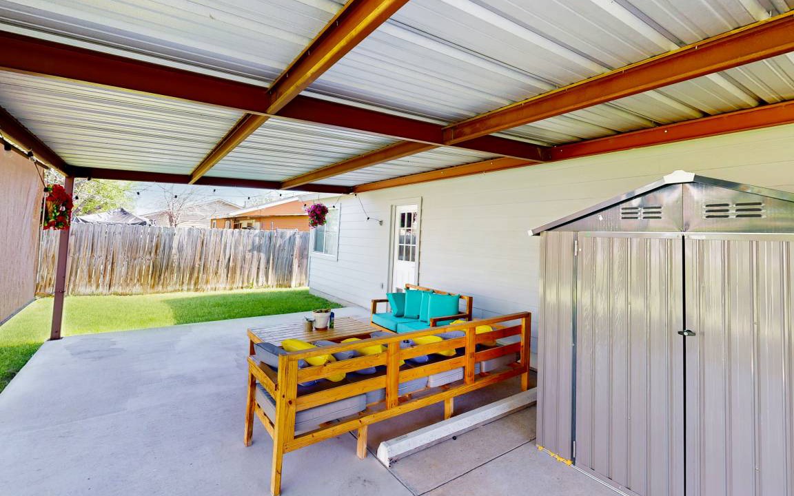 Photo of Patio Balcony in Greenslopes At Lake Creek