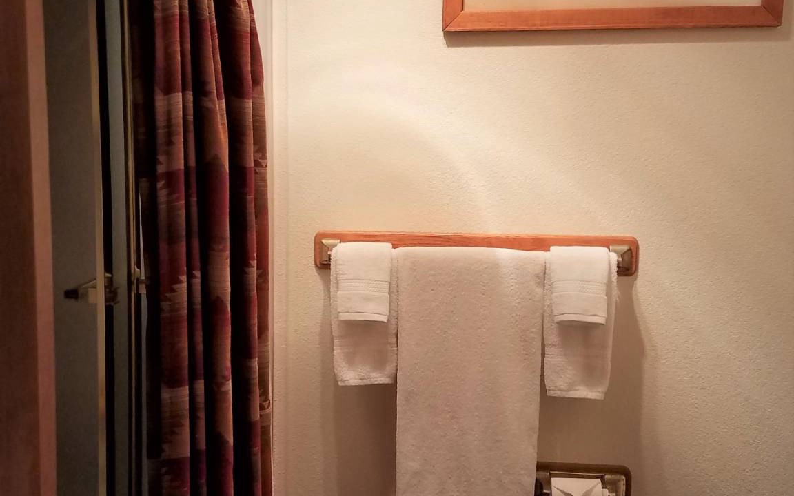 Photo of Bathroom in Boles Acres