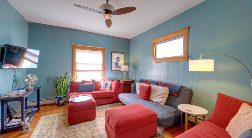 Photo of Livingroom in Idaho Springs