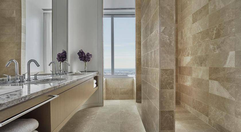 Photo of Bathroom in Center City West