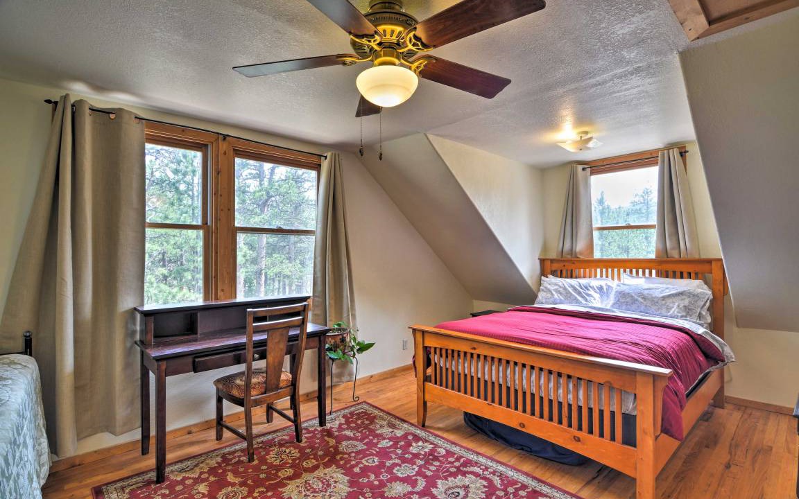 Photo of Bedroom in Lyons