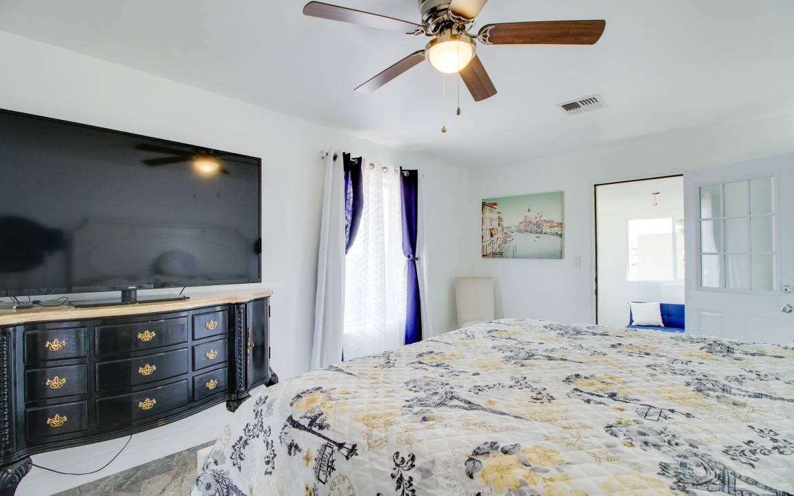Photo of Bedroom in Paradise Hills Civic