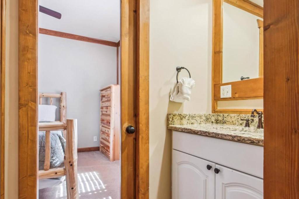 Photo of Others in White Oak Lodge