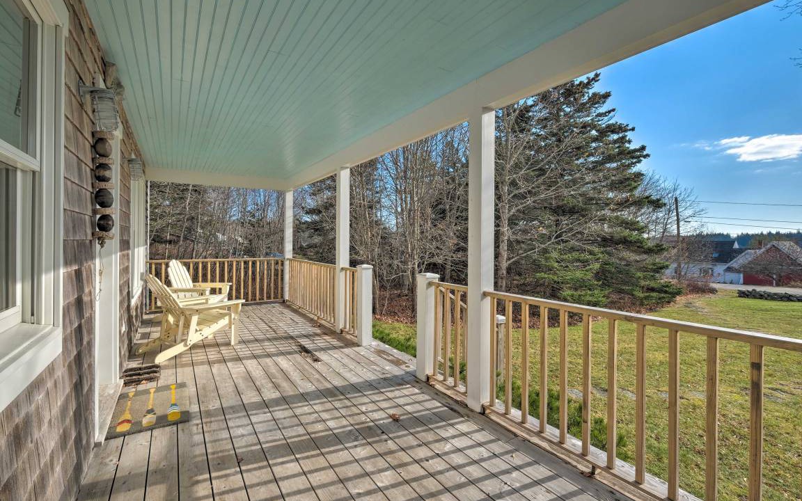Photo of Patio Balcony in Tenants Harbor