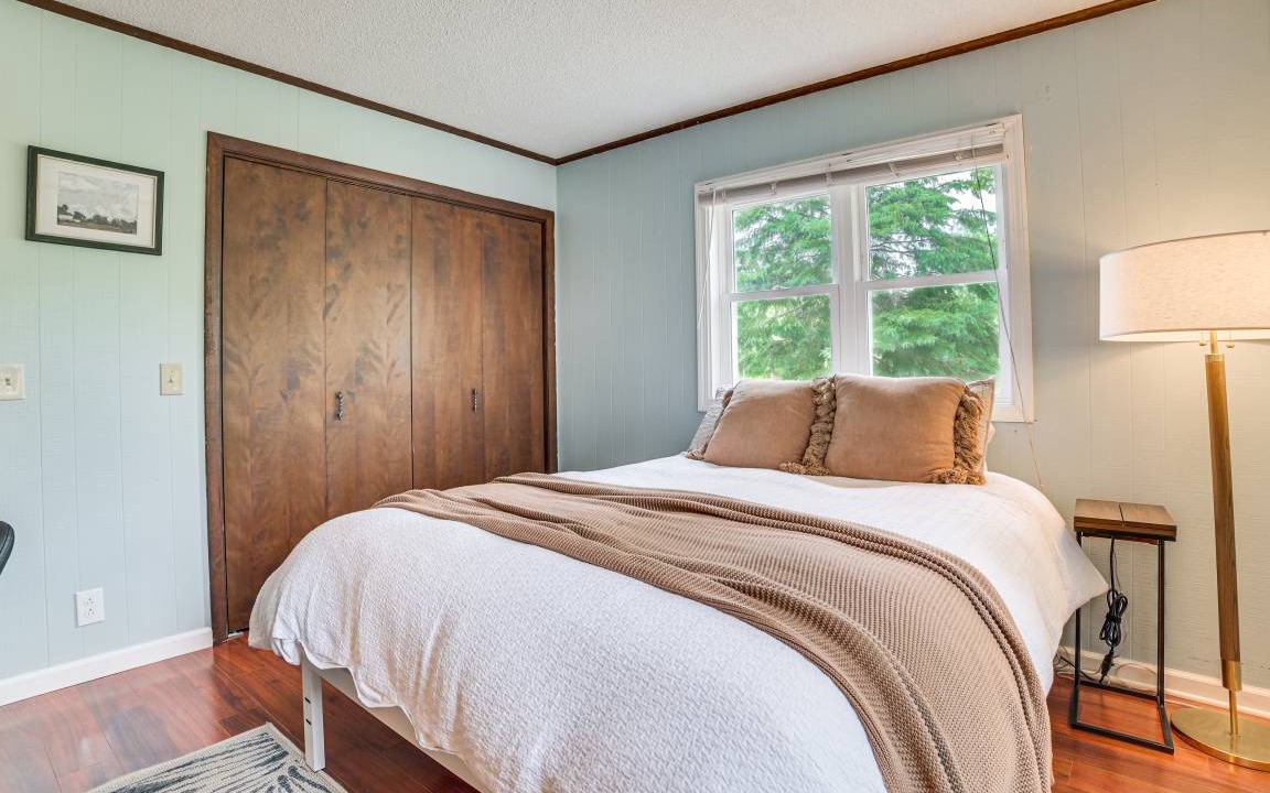 Photo of Bedroom in Boyne Falls