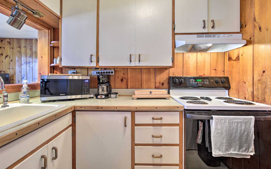 Photo of Kitchen in Arbor Vitae