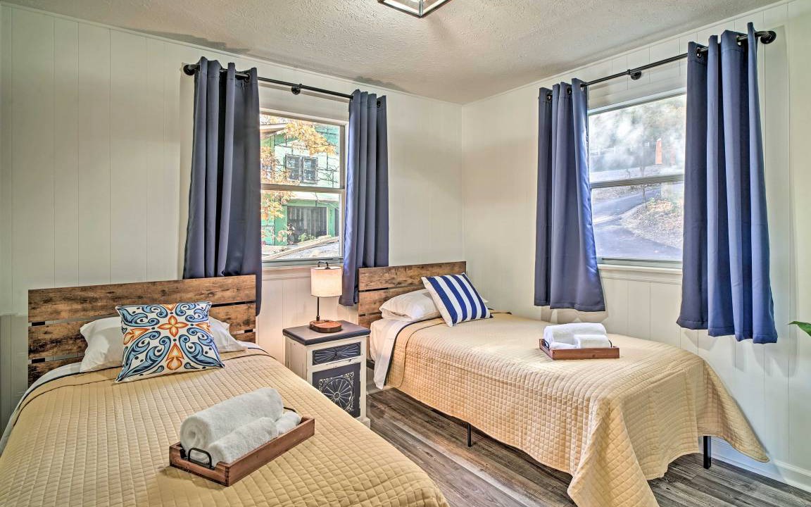 Photo of Bedroom in Ten Mile