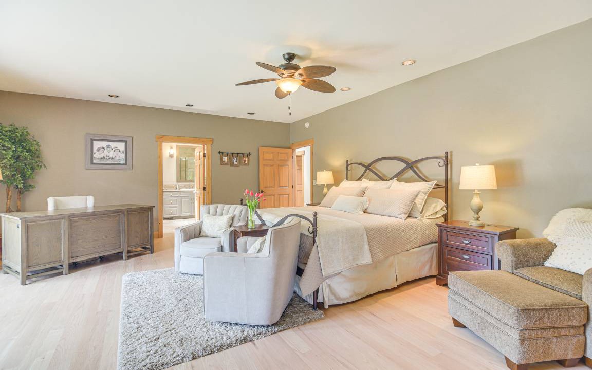 Photo of Bedroom in Evergreen