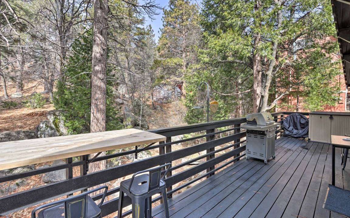 Photo of Patio Balcony in Running Springs