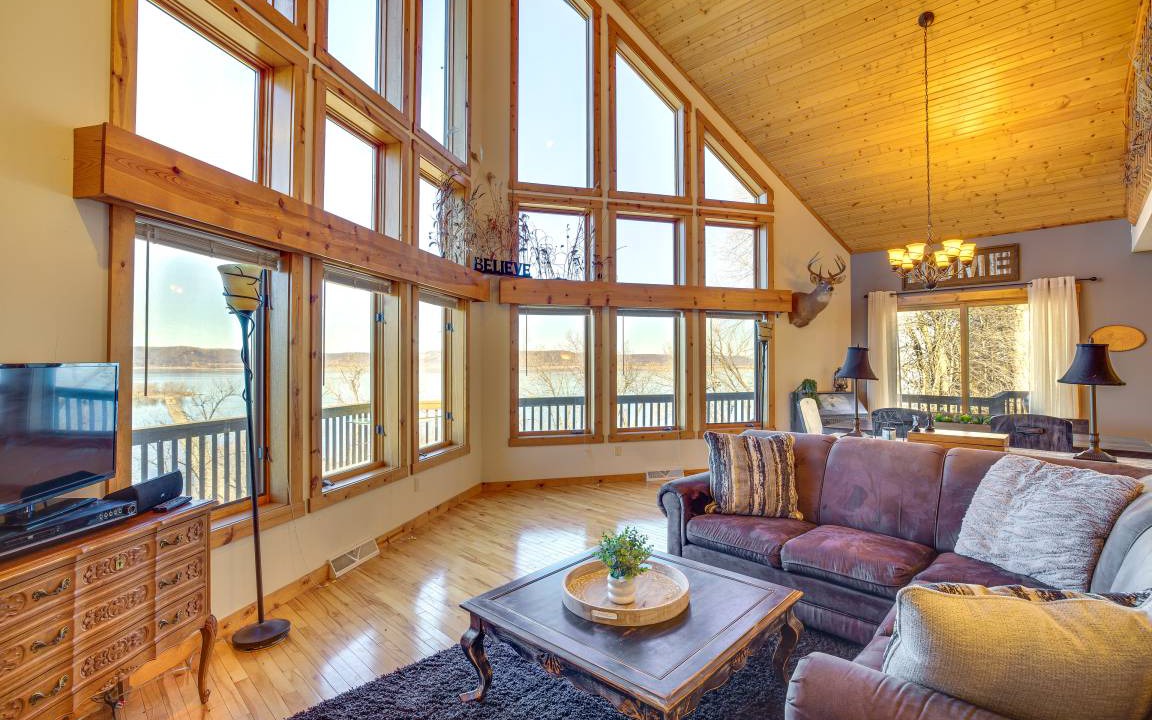 Photo of Livingroom in Vernon County