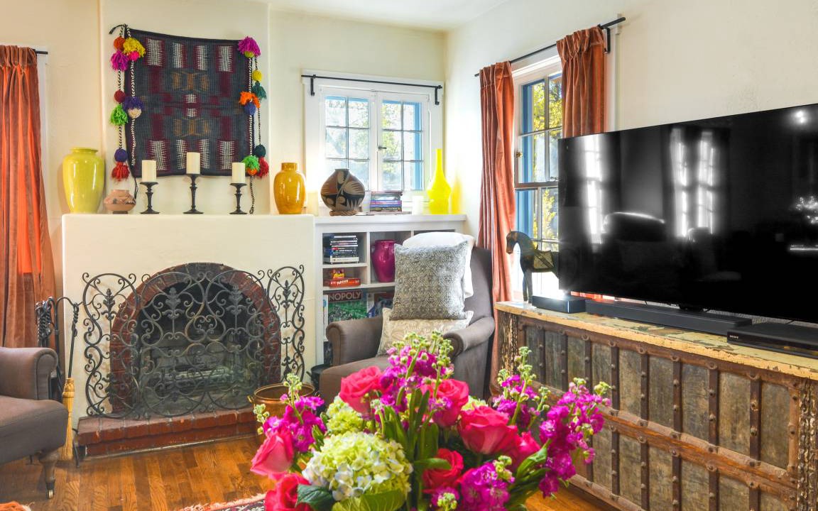 Photo of Livingroom in South Capitol