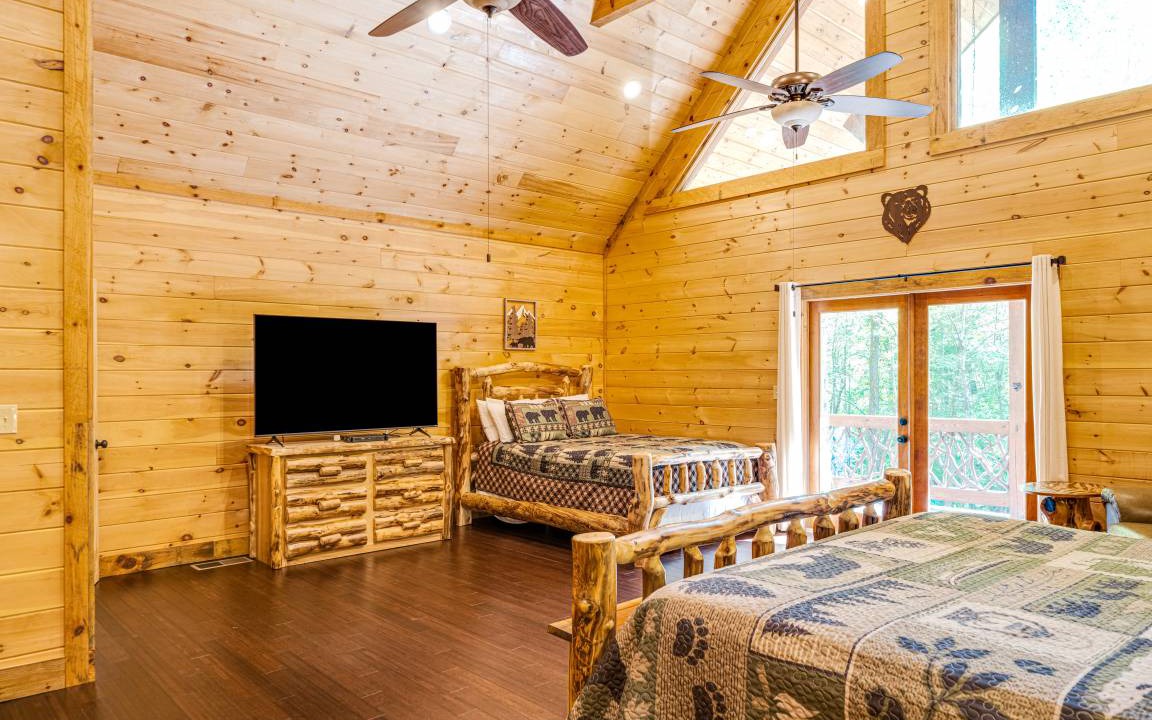 Photo of Bedroom in Hidden Lake