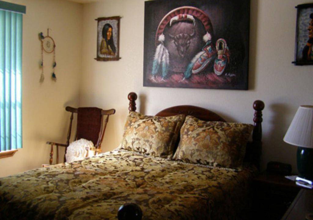 Photo of Bedroom in Boles Acres