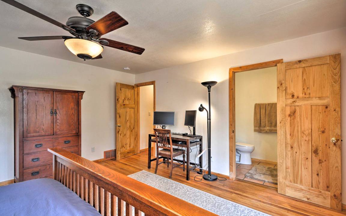 Photo of Bedroom in Lyons