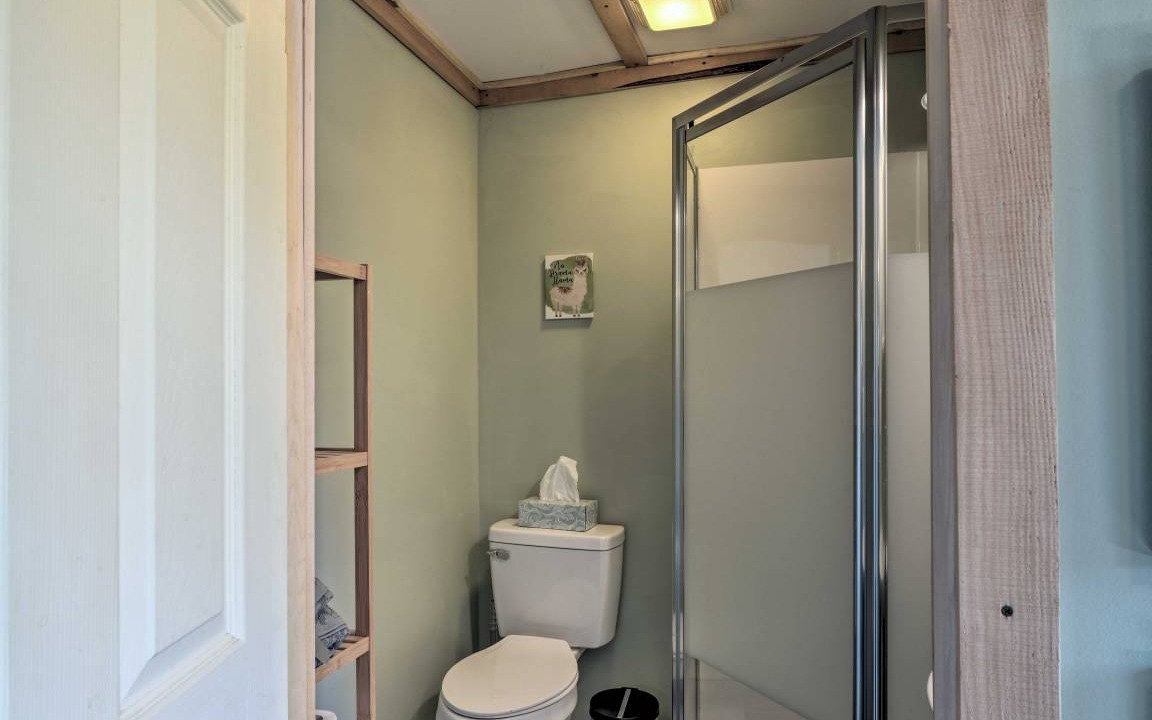 Photo of Bathroom in Mt Lookout