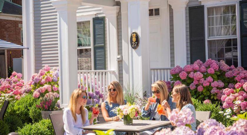 Photo of Others in Nantucket Town