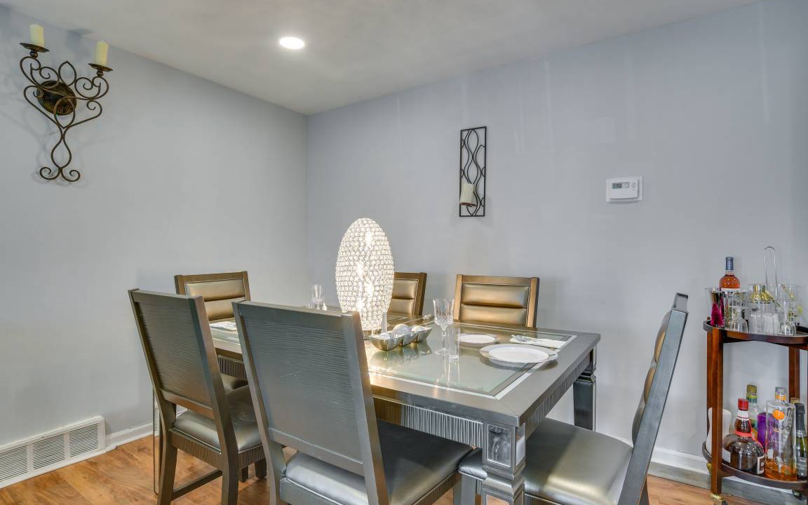 Photo of Livingroom in Country Club Hills