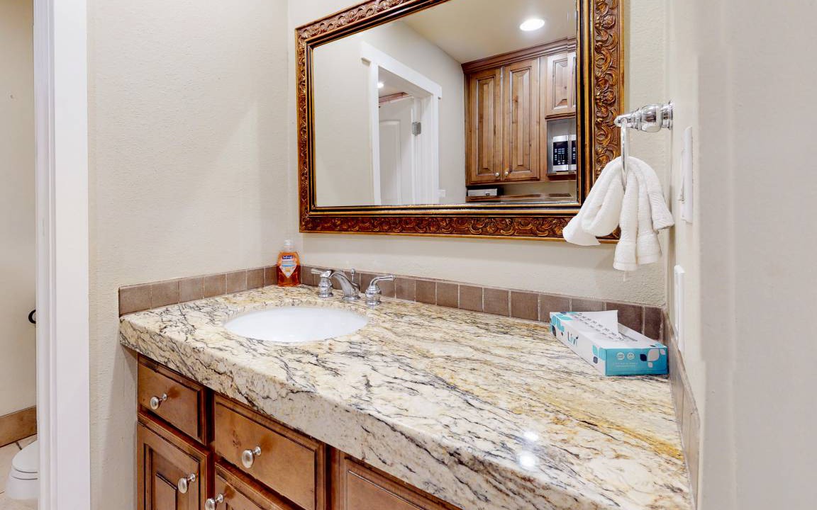 Photo of Bathroom in North Park City