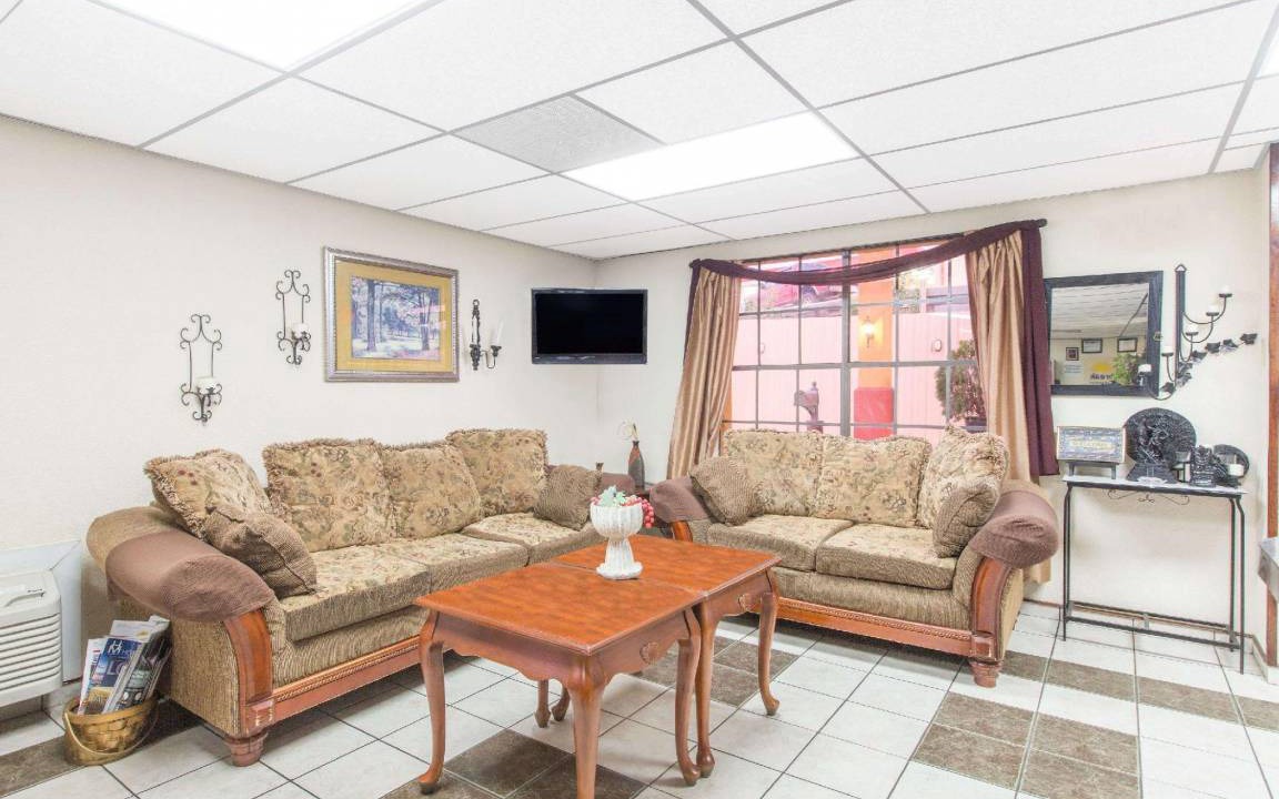 Photo of Livingroom in Marshall